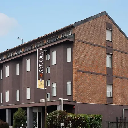 Hotel Ristorante La Bettola Hotel 3*